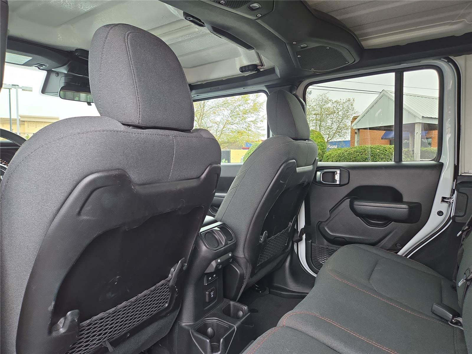 2025 Jeep Wrangler 4-Door Rubicon - Photo 13