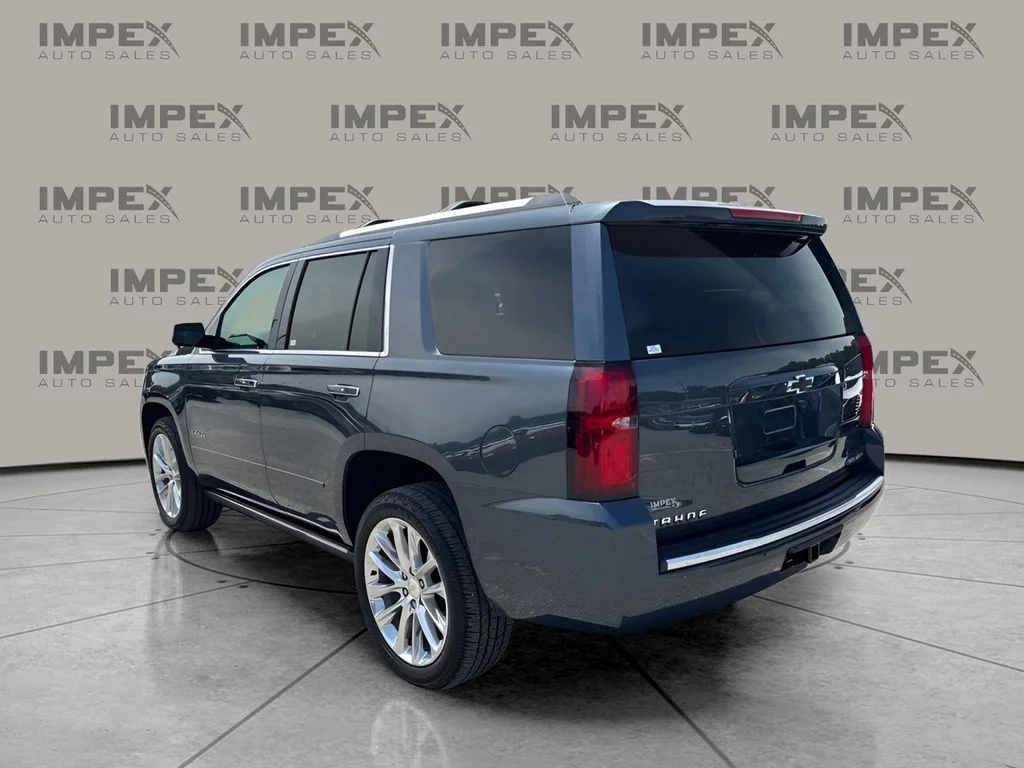 Used 2019 Gray Chevrolet Premier image 3