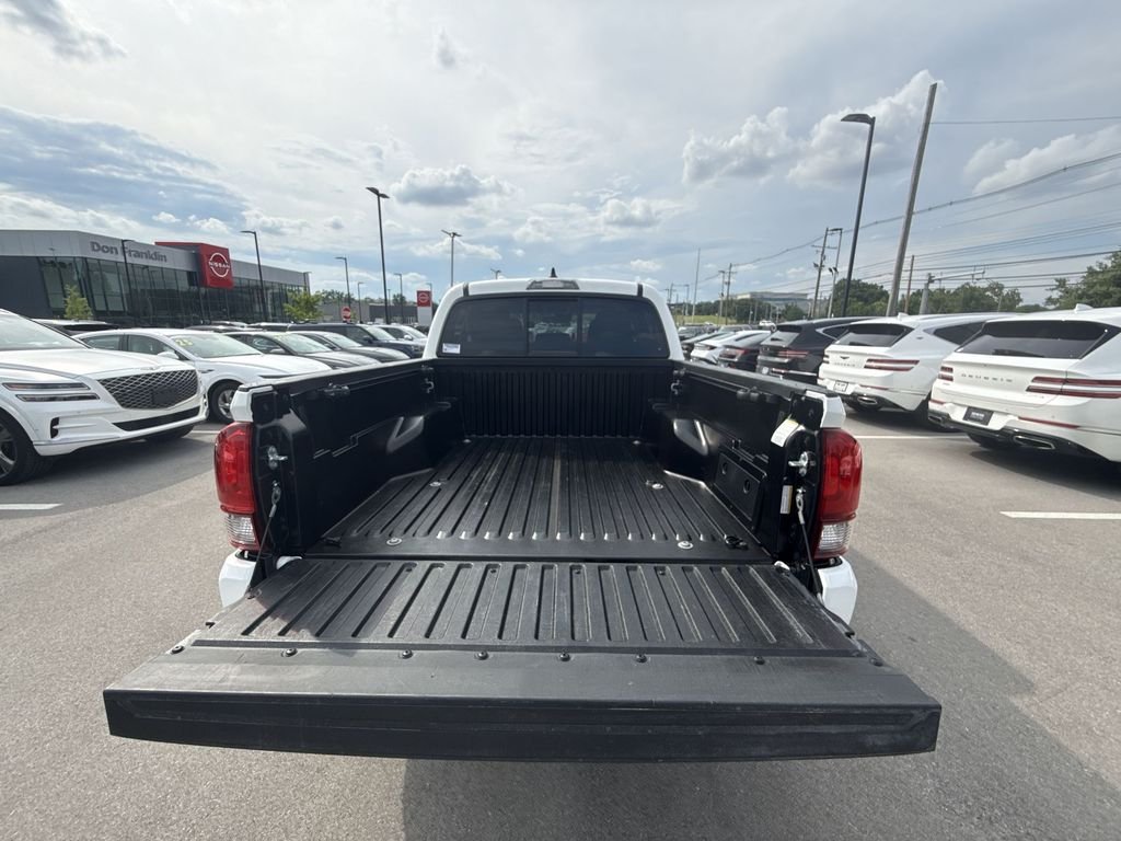 Used 2023 White Toyota SR image 22