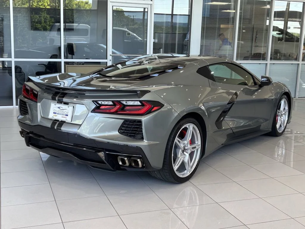 Used 2023 Hypersonic Gray Metallic Chevrolet 2LT image 7