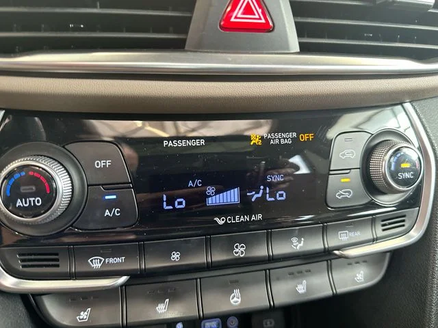 Used 2019 Brown Hyundai Ultimate image 19
