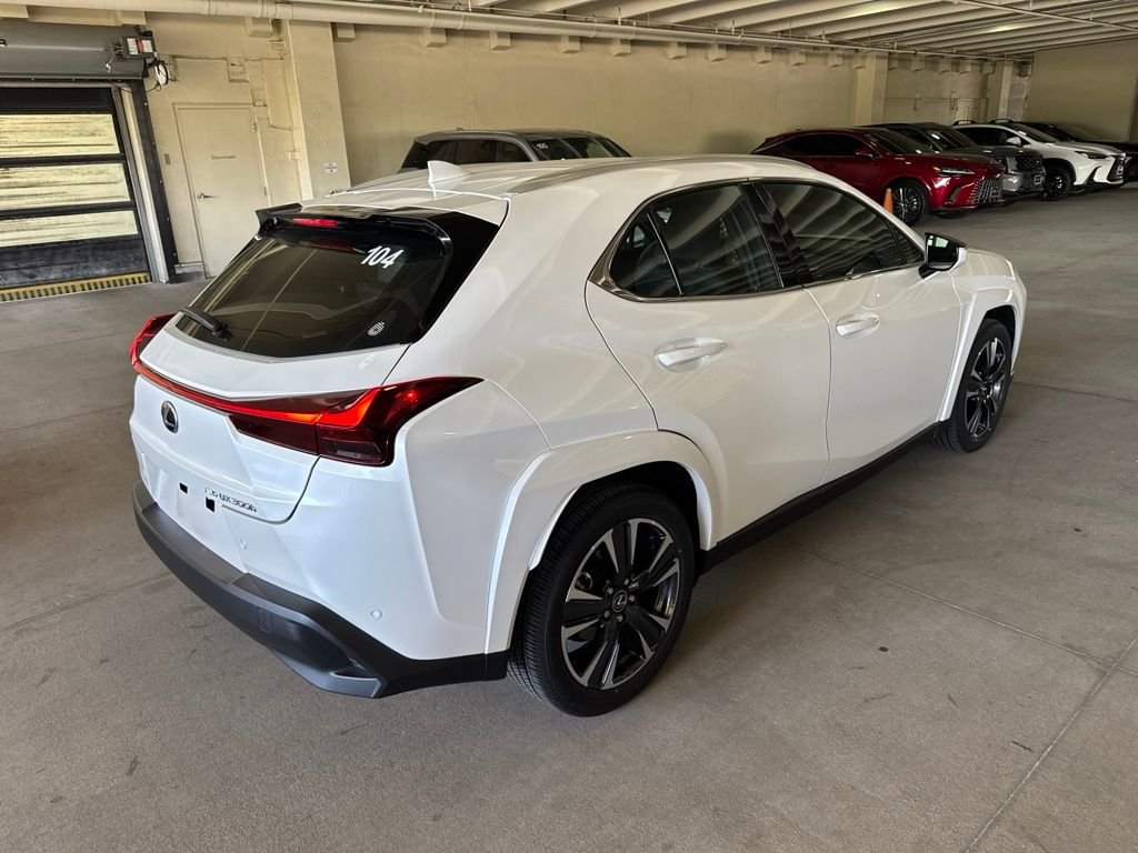 Certified Used 2025 White Lexus 300h Premium image 3