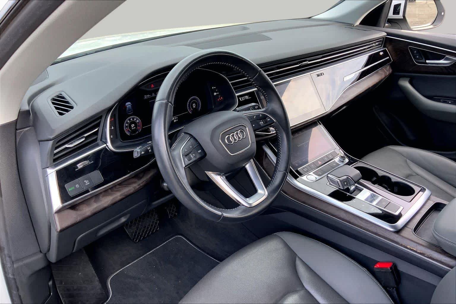 Used 2020 Glacier White Metallic Audi Premium Plus image 17