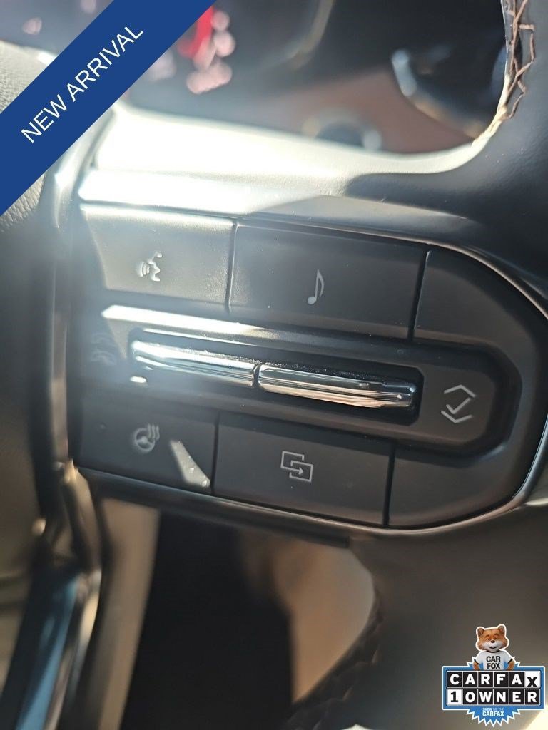 Used 2025 Onyx Black GMC AT4 image 6