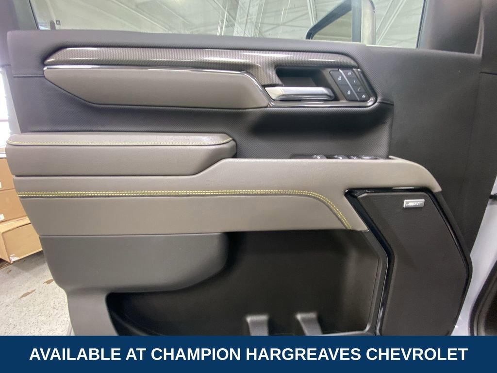 2024 Chevrolet Silverado 2500HD ZR2 - Photo 30