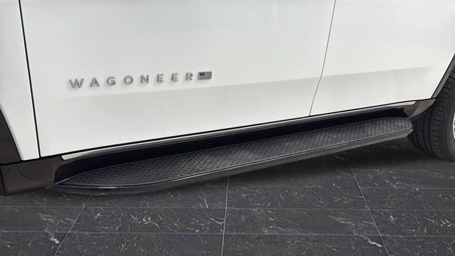Used 2024 Bright White Clearcoat Jeep Base image 43