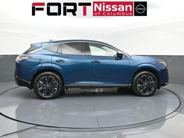 Used 2025 Blue Nissan Platinum image 8