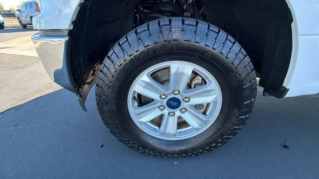 Used 2019 White Ford XLT image 10