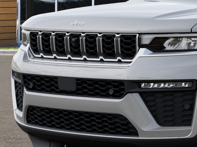 New 2026 Silver Zynith Jeep Limited image 40