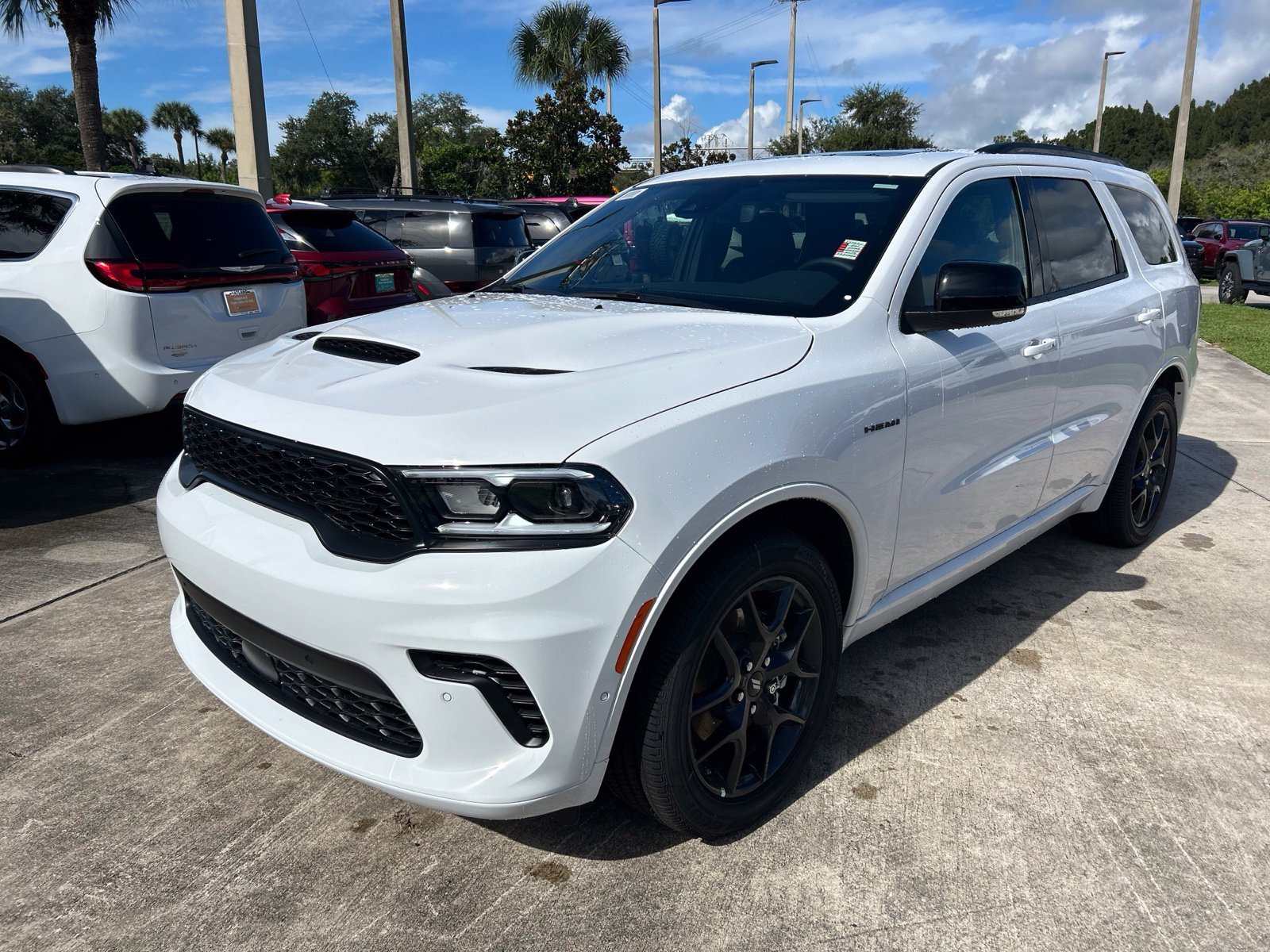 New 2027 White Knuckle Clear-Coat Exterior Paint Dodge GT HEMI image 20