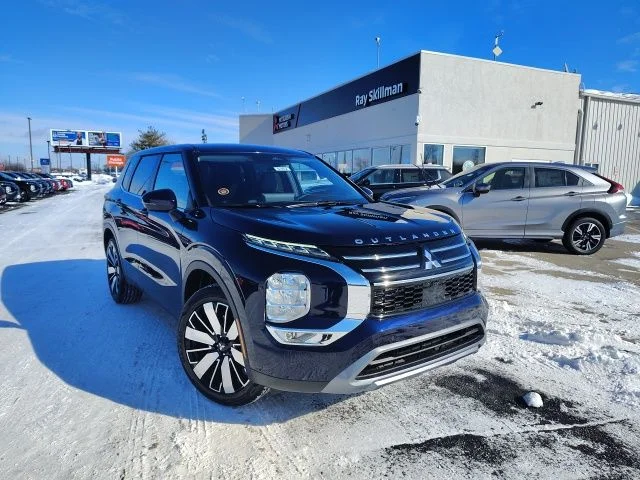 2026 Mitsubishi Outlander SE S-AWC's photo