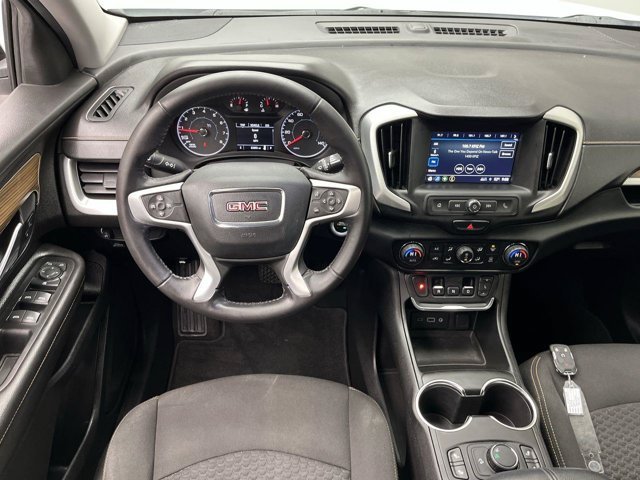 Used 2018 Summit White GMC SLE image 13