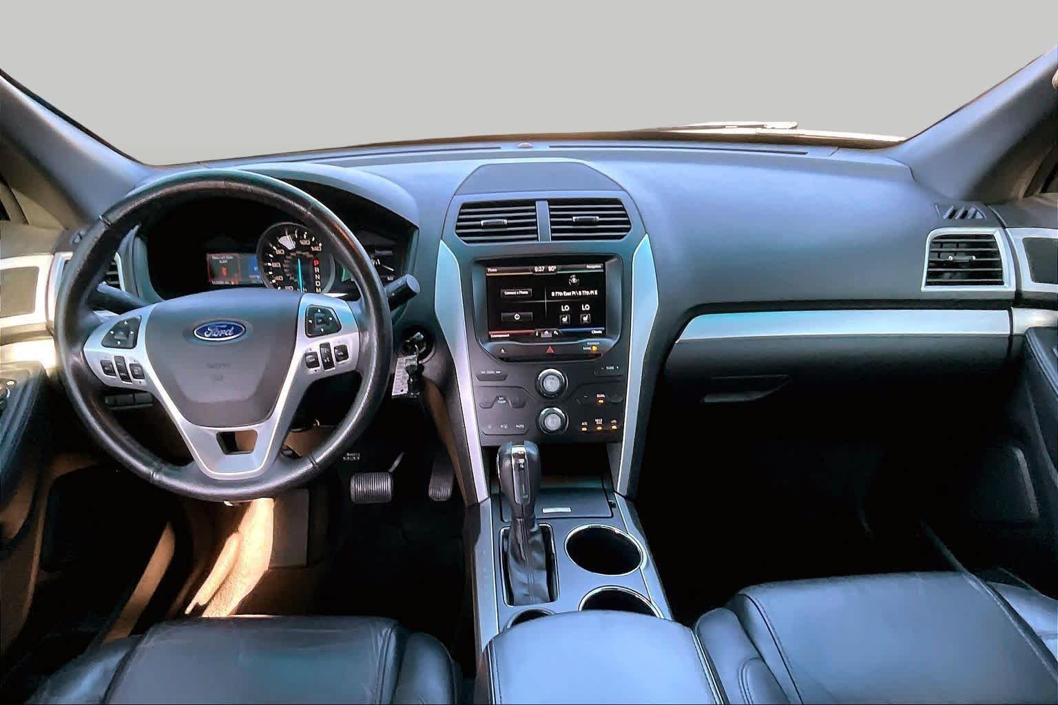 Used 2014 Sterling Gray Metallic Ford XLT image 15