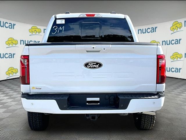 New 2026 Oxford White Ford XLT image 5