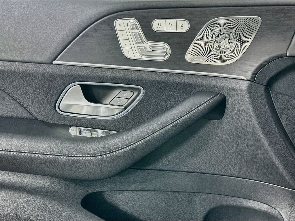 Certified Used 2025 White Mercedes-Benz GLE 450 image 18