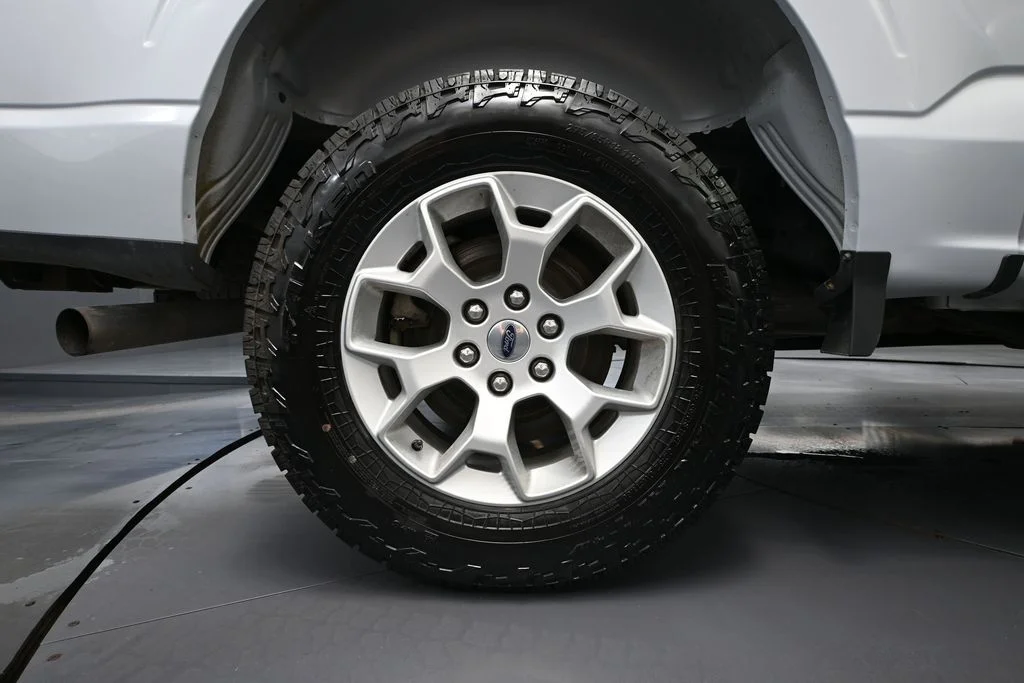 Used 2022 White Ford XLT image 11