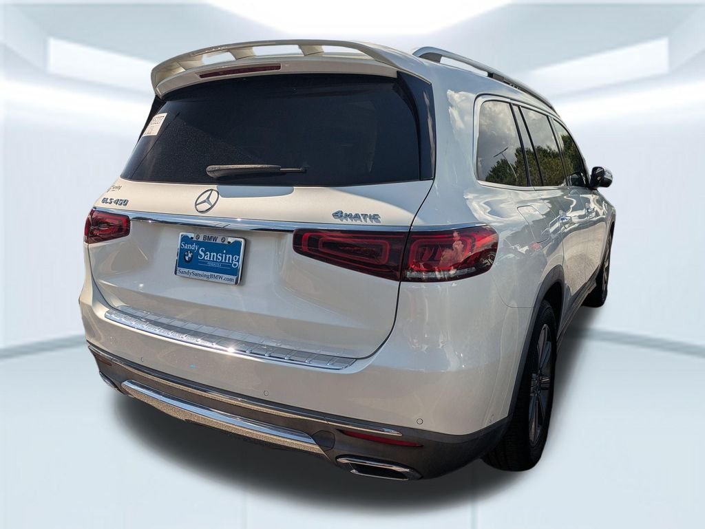 Used 2022  Mercedes-Benz GLS 450 image 2