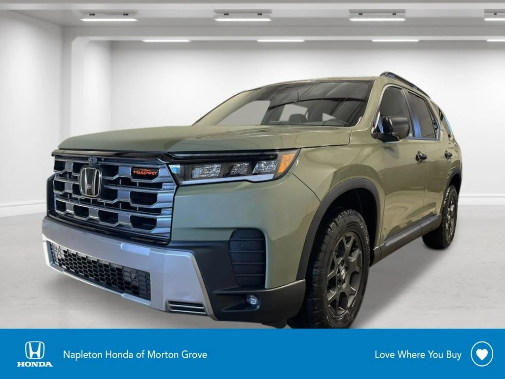 2026 Honda Pilot TrailSport AWD's photo