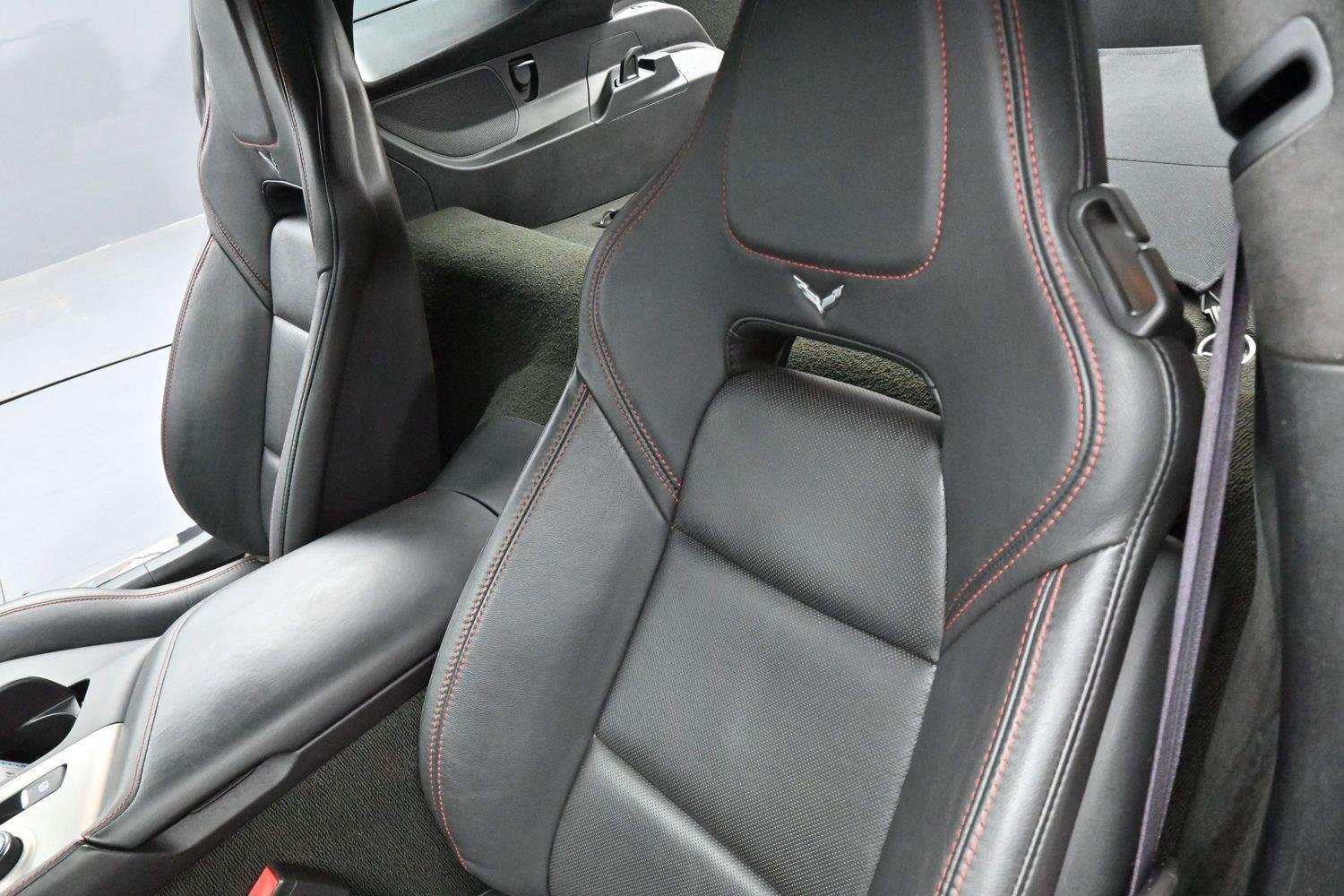 Used 2016 Black Chevrolet 3LT image 15