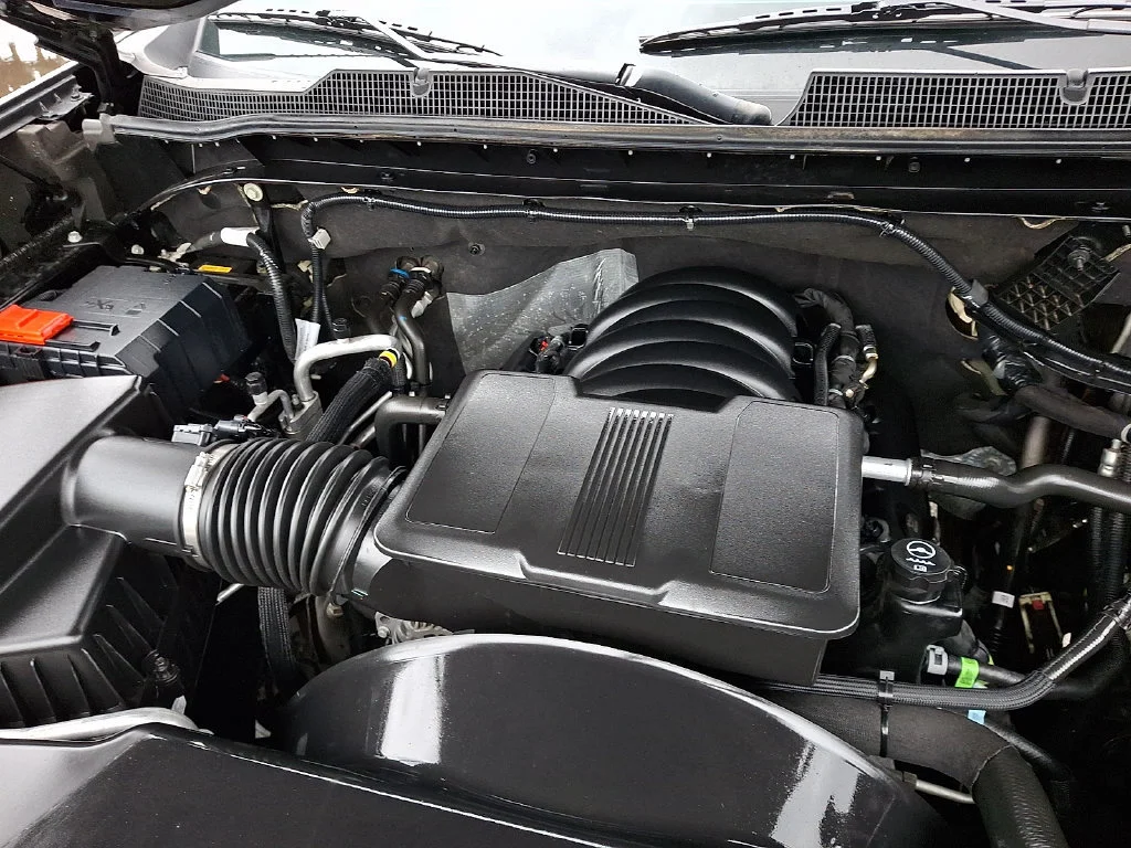 Used 2025 Black Chevrolet LTZ image 30