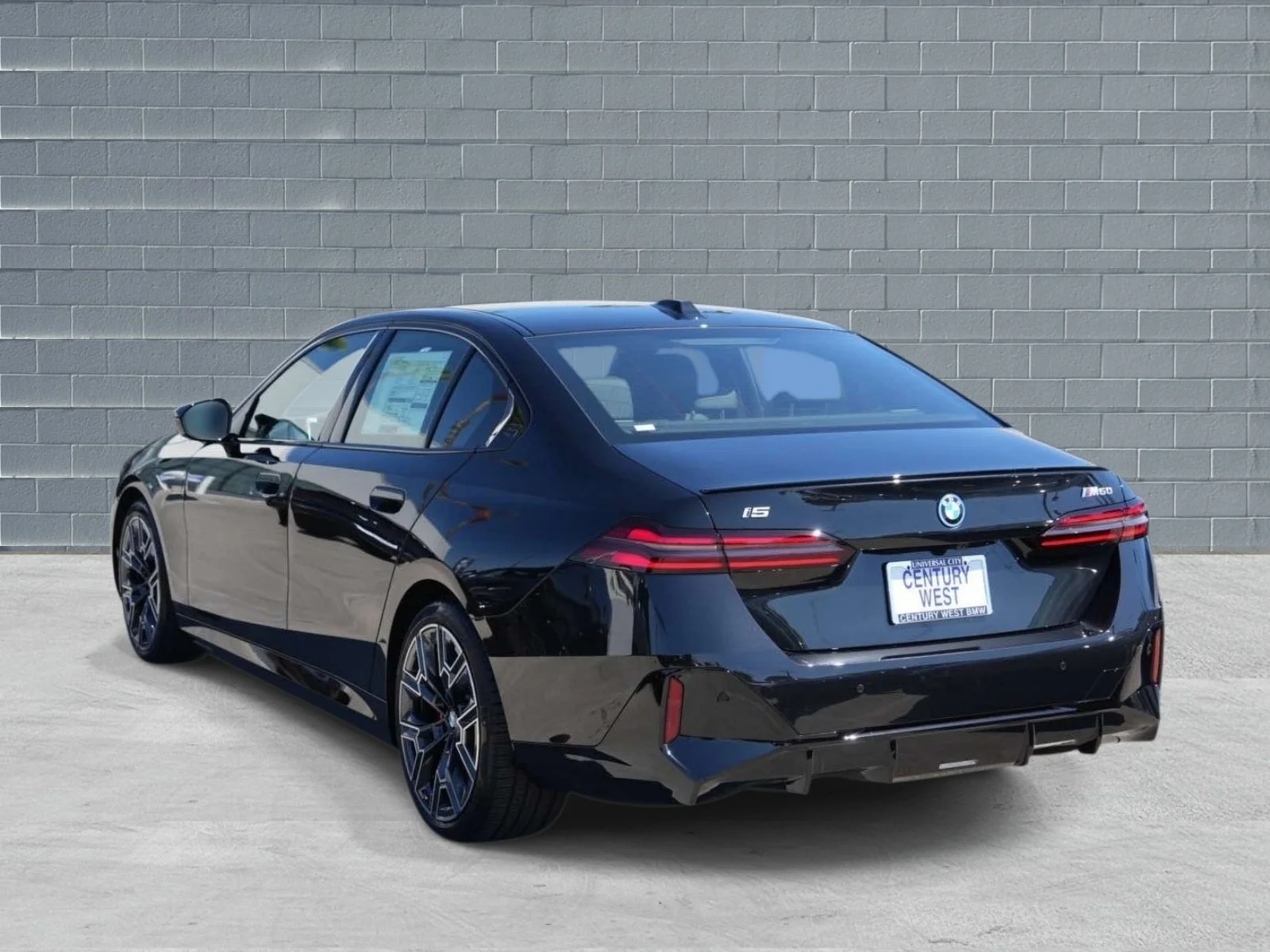 New 2026 Black Sapphire Metallic BMW M60 image 3