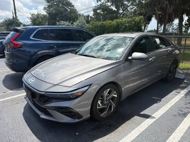 Used 2024 Silver Hyundai Limited image 3