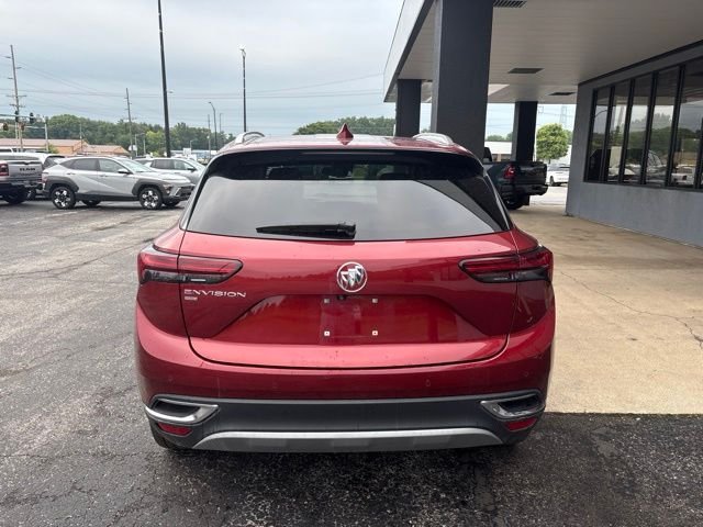 Used 2023 Red Buick Preferred image 8