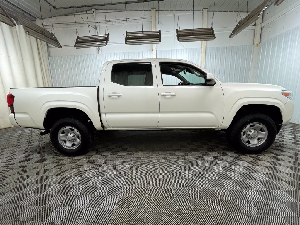 2023 Toyota Tacoma SR - Photo 13