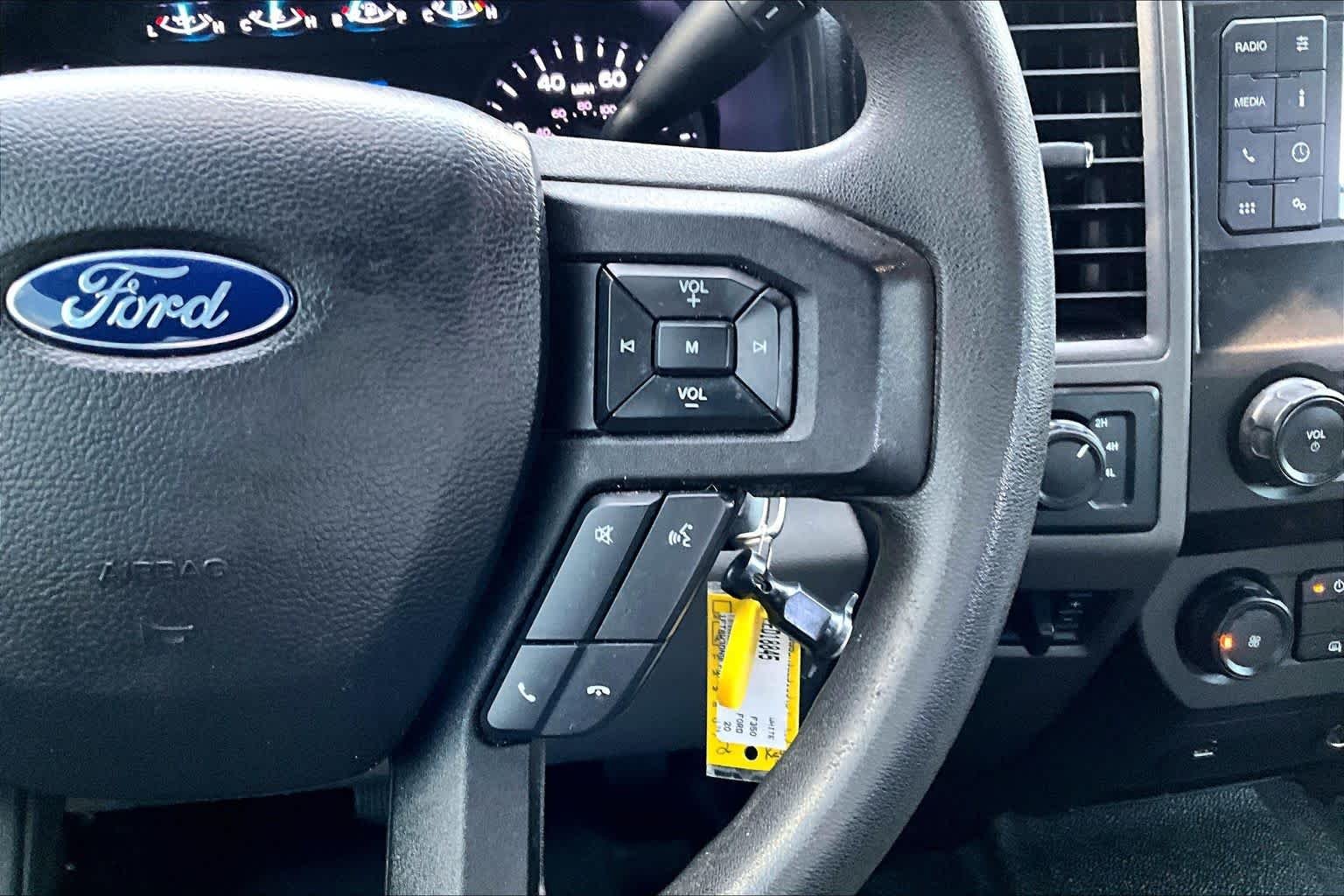 Used 2020 Oxford White Ford XL image 24
