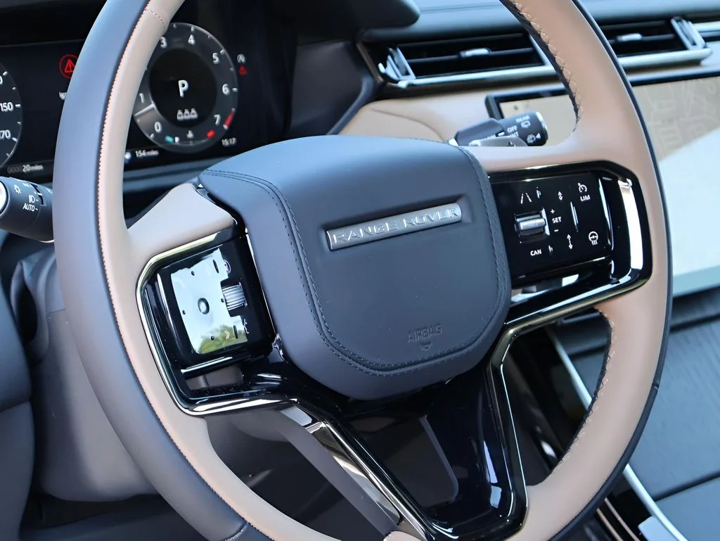 Used 2026 Carpathian Gray Premium Metallic Land Rover Autobiography image 20