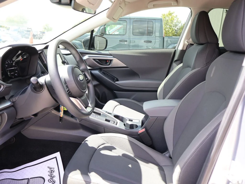 Used 2024 Silver Subaru Base image 21