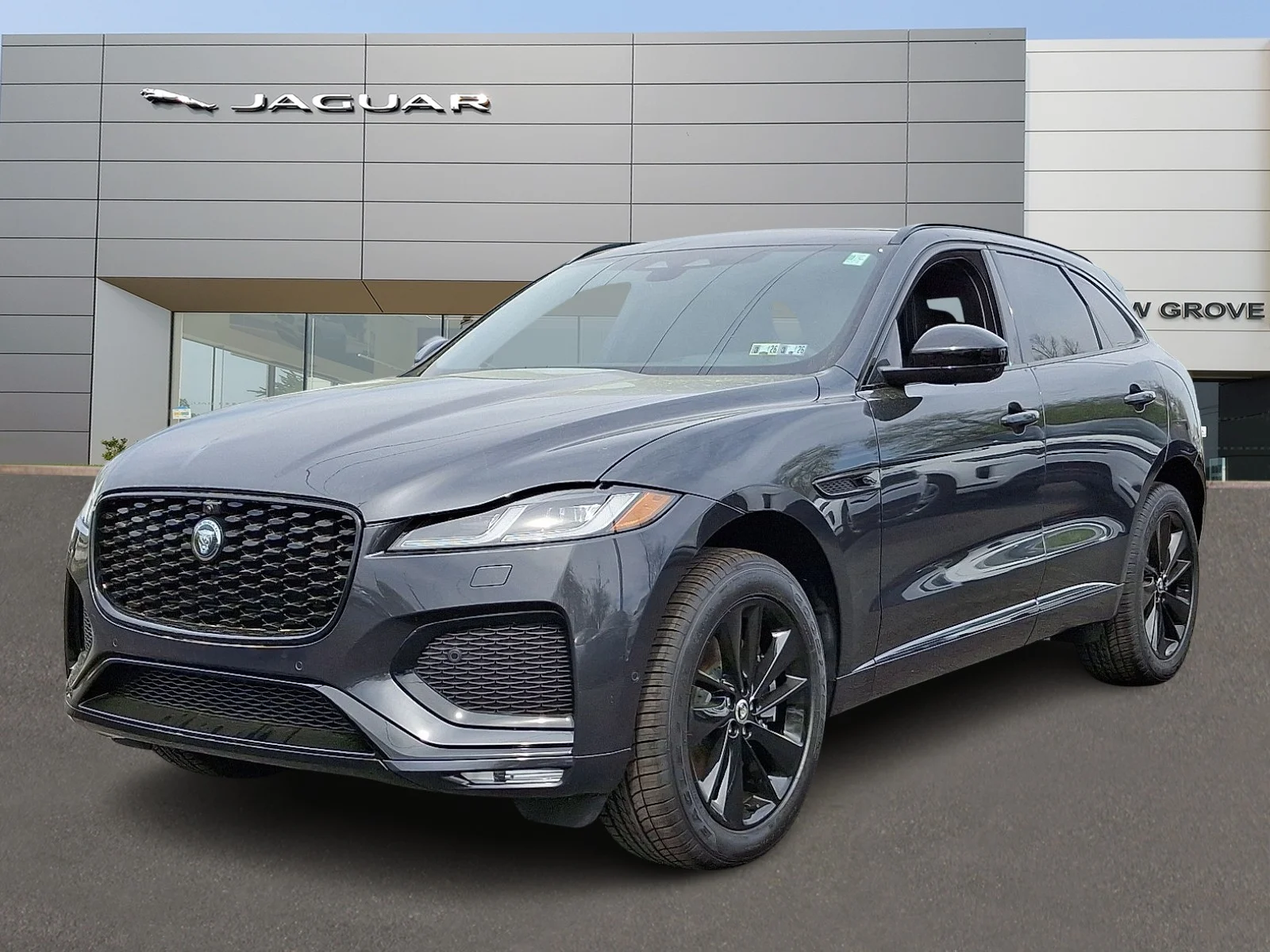 2026 Jaguar F-PACE P250 R-Dynamic S's photo