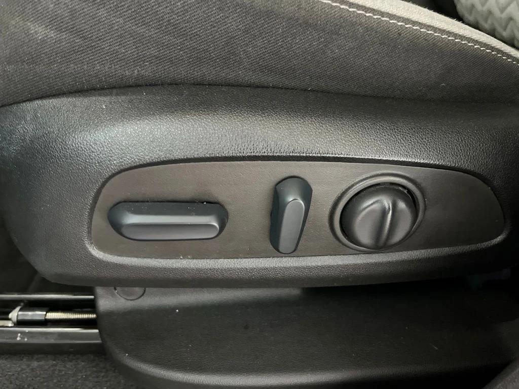 Used 2022 Gray Chevrolet LS image 20