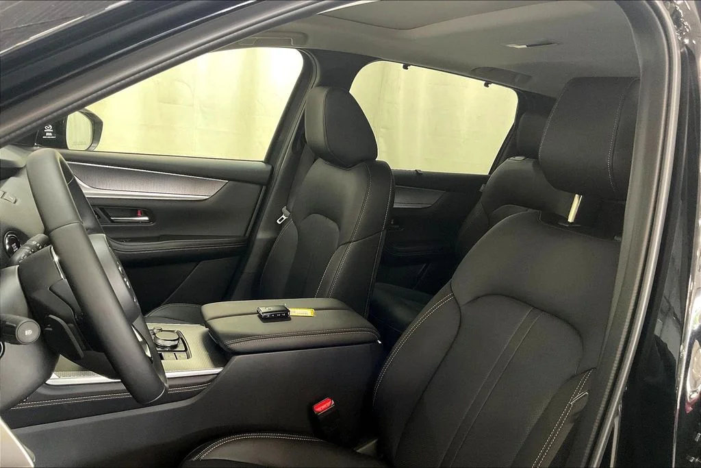 2026 Mazda CX-90 Preferred Package - Photo 9