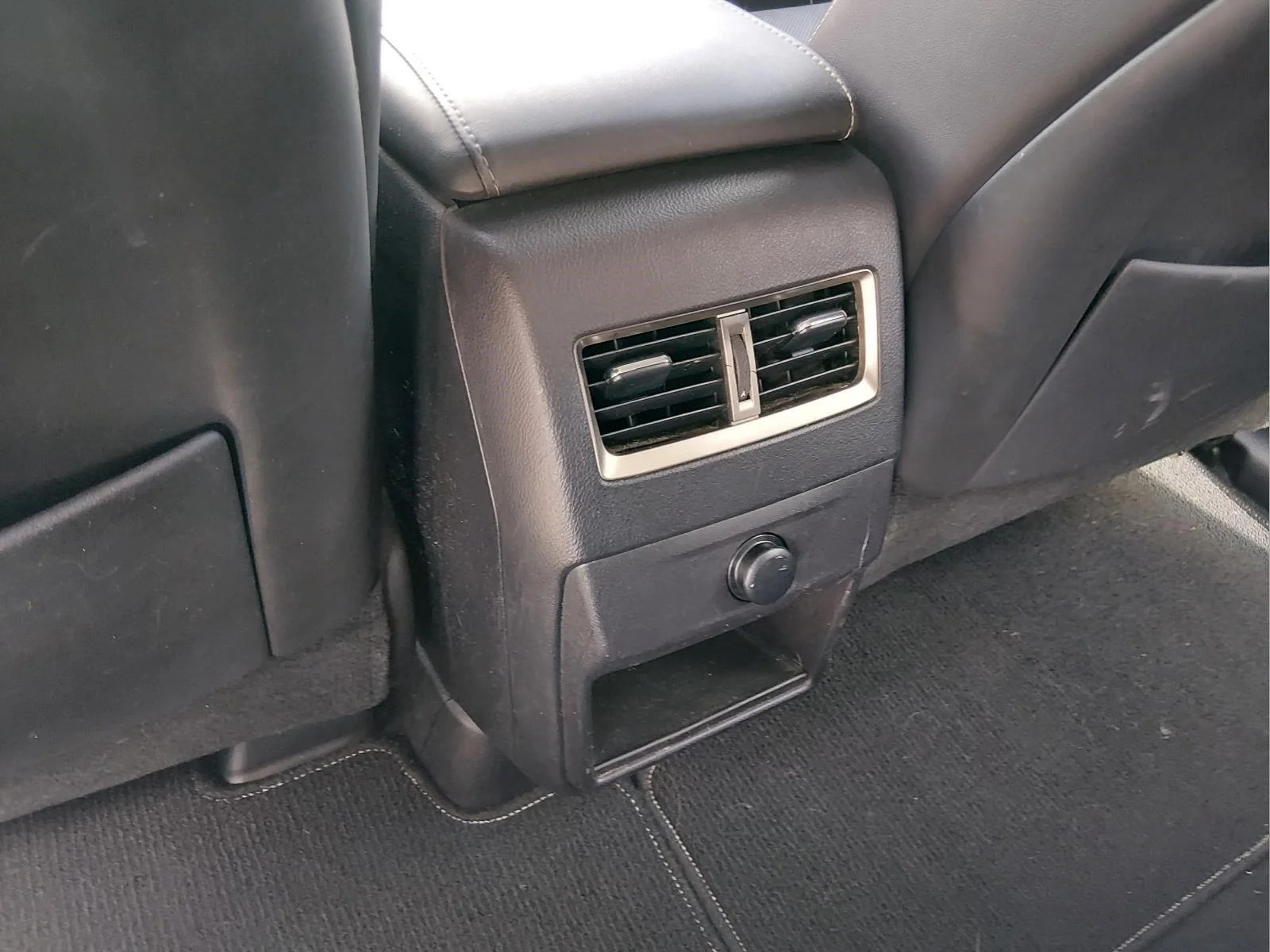 Used 2019 Nebula Gray Pearl Lexus Base image 19