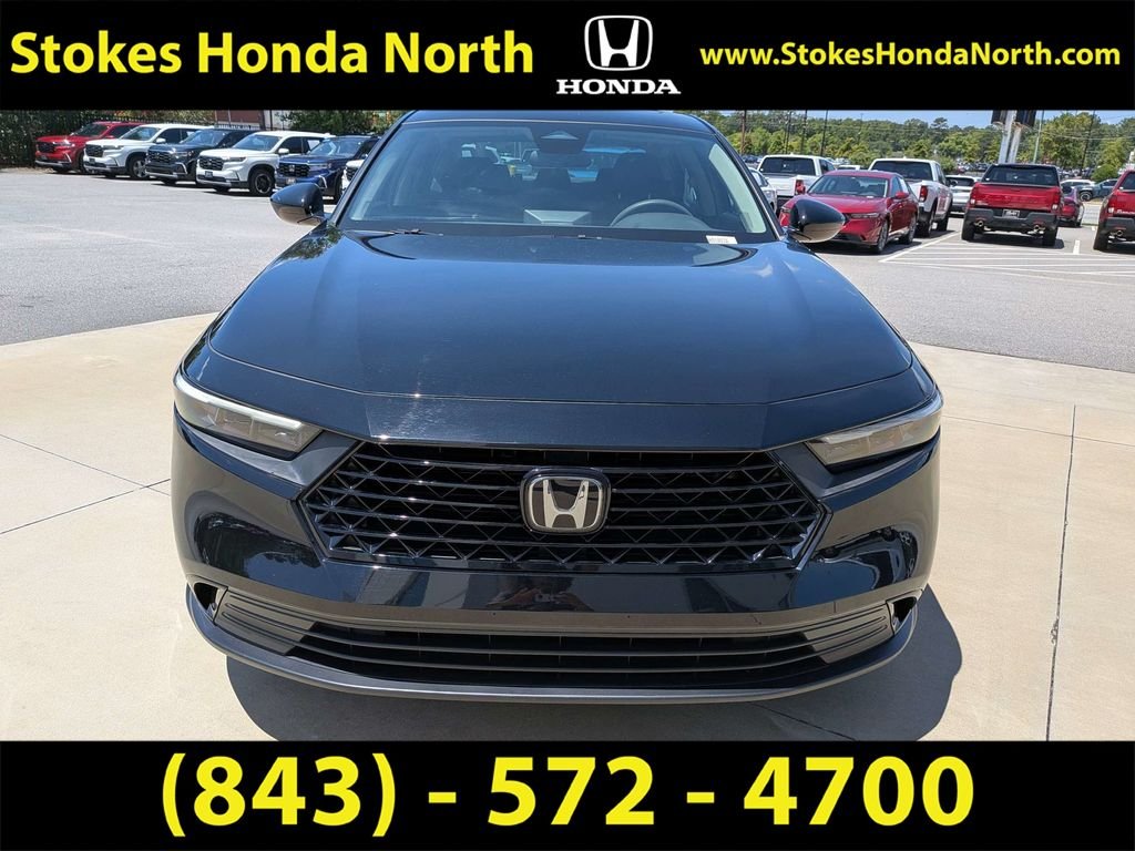 Used 2024  Honda EX image 11