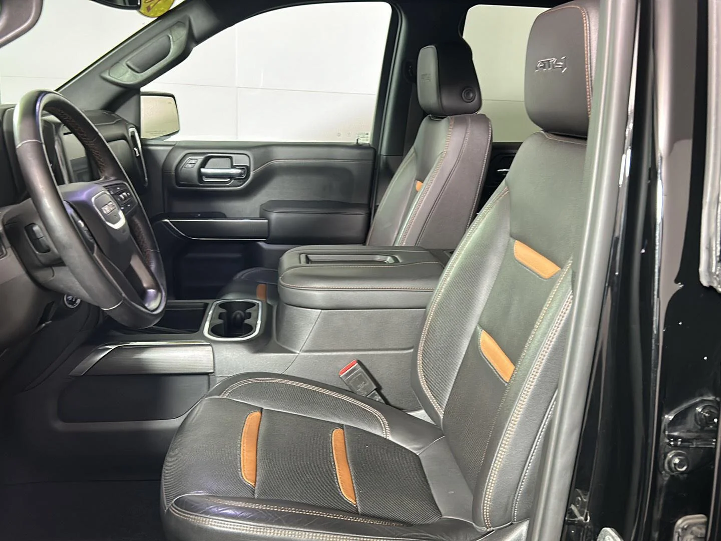 Used 2022 Onyx Black GMC AT4 image 15
