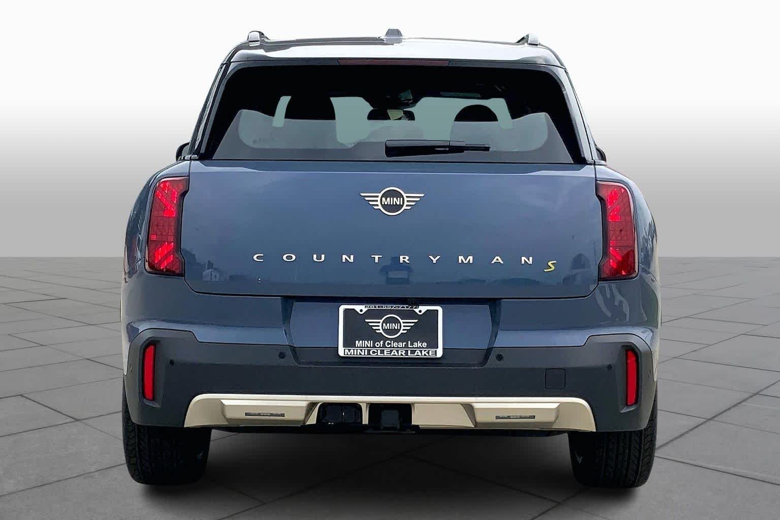 New 2026 Slate Blue Metallic MINI Signature Plus image 4