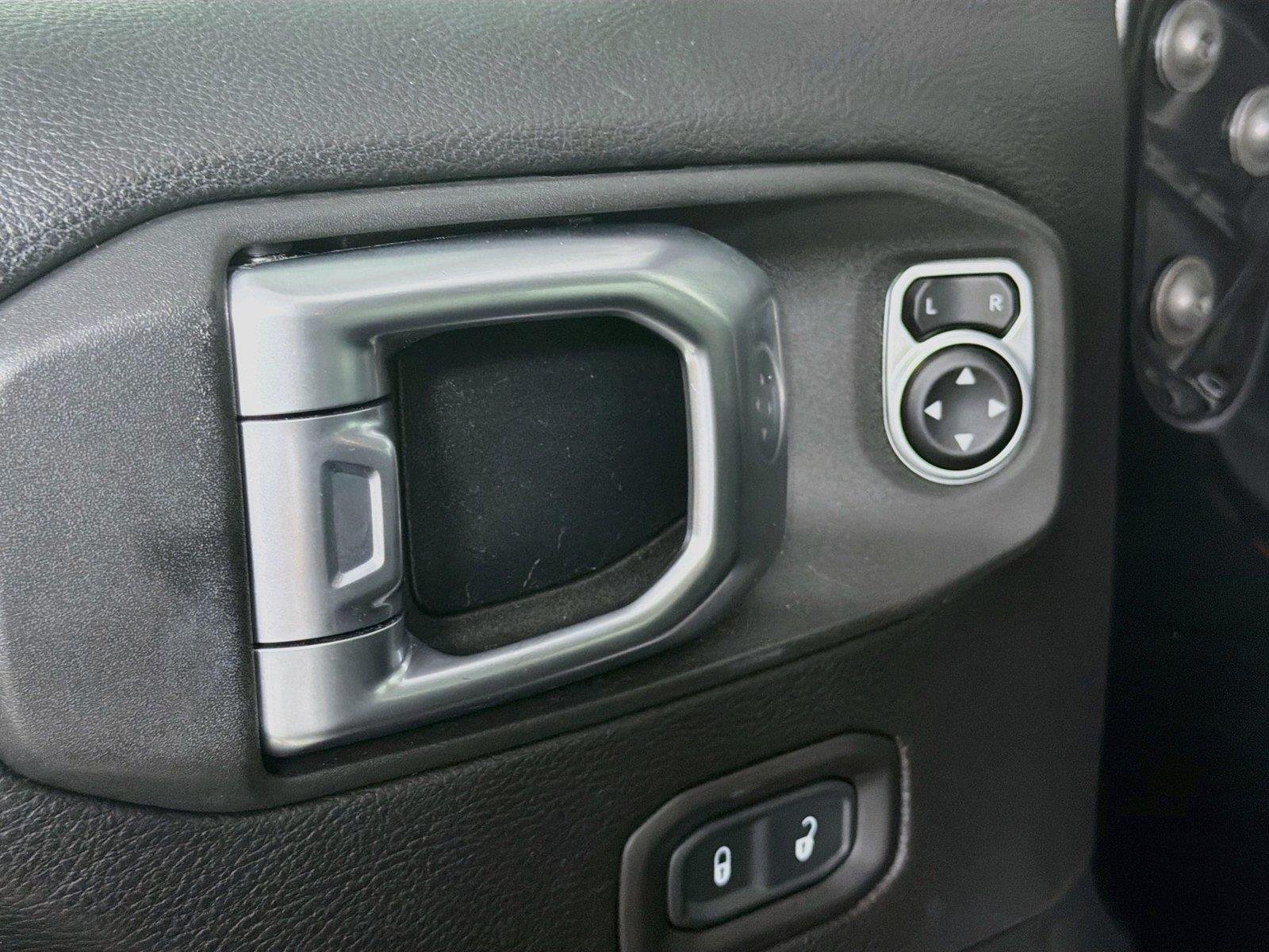 Used 2020 Black Jeep Sahara 4X4 image 18