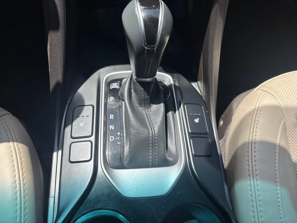 Used 2018 Black Hyundai 2.4 Base image 27