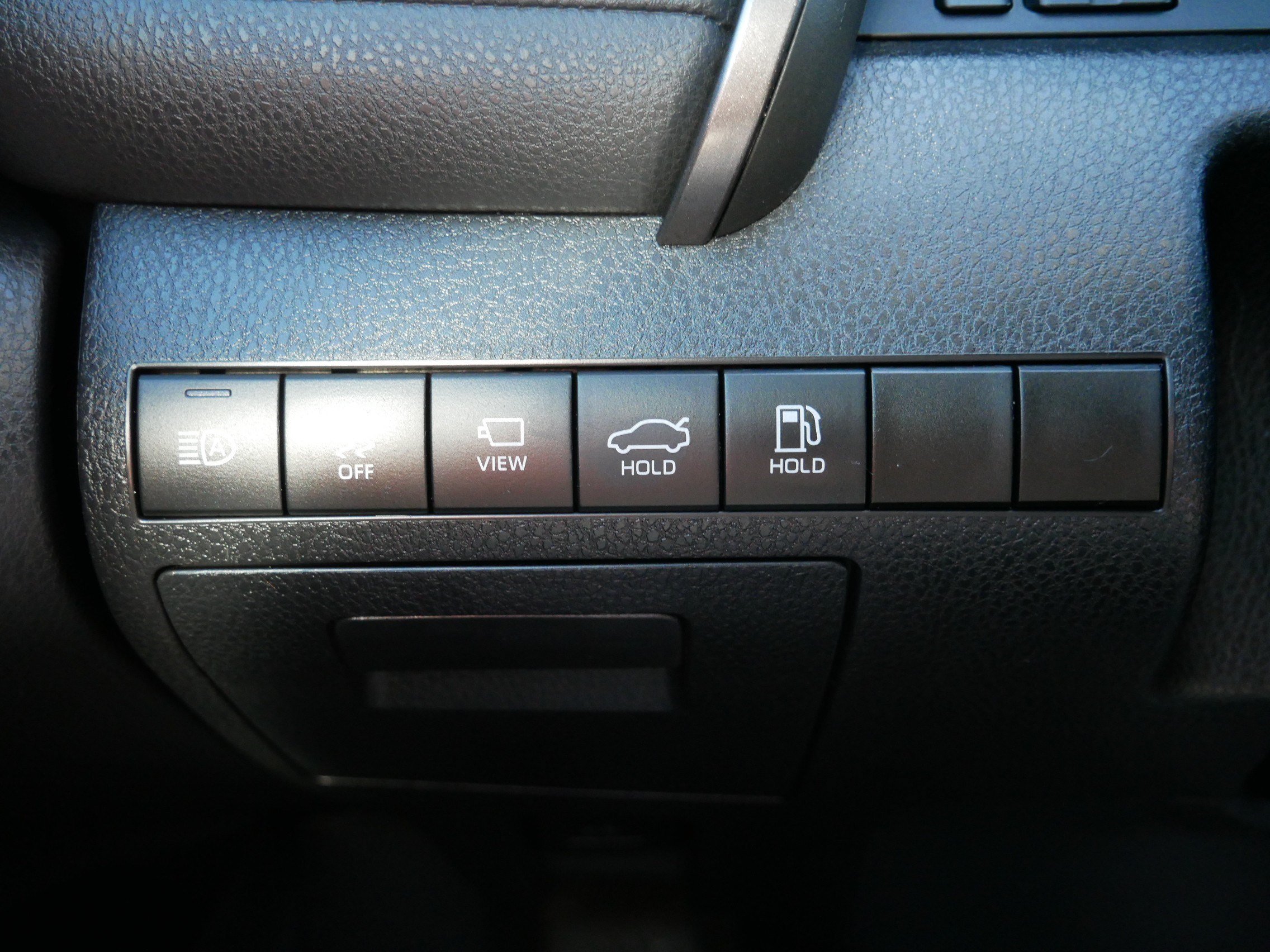 2020 Toyota Camry XSE - Photo 26