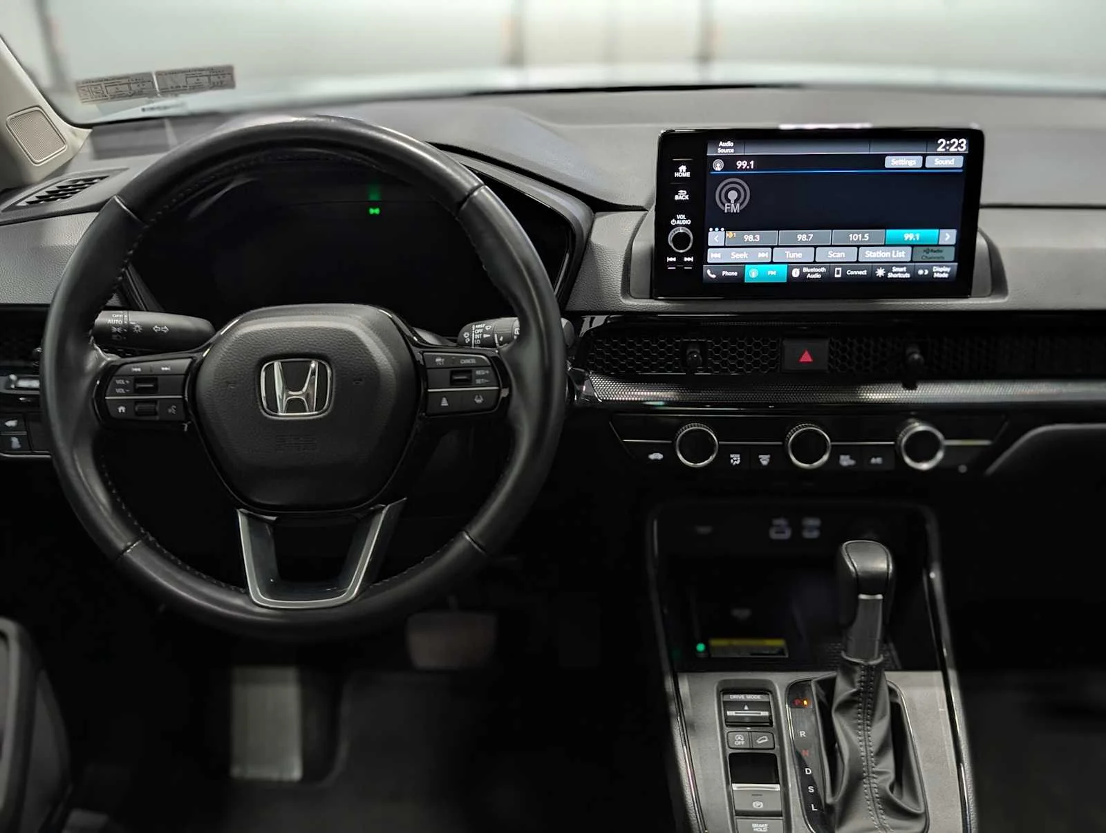 Used 2025 Urban Gray Pearl Honda EX-L image 5