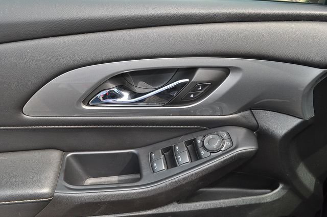 Used 2022 Red Chevrolet LT Leather image 12