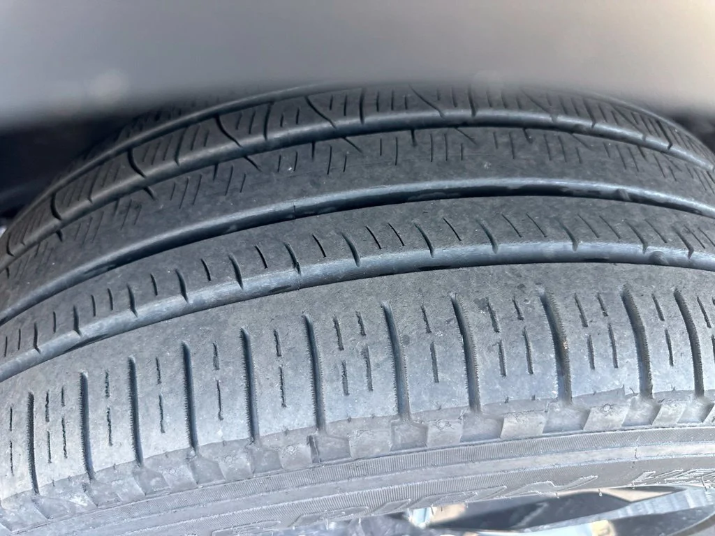 Used 2023 Black Jeep Limited image 4