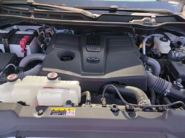 Used 2024 White Toyota SR5 image 15