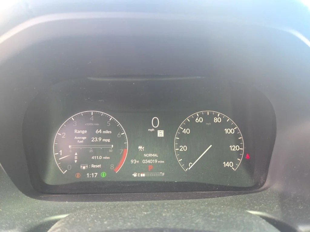 Certified Used 2025 Silver Honda Touring image 25