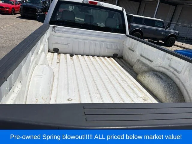 Used 2018 White Ford XL image 6