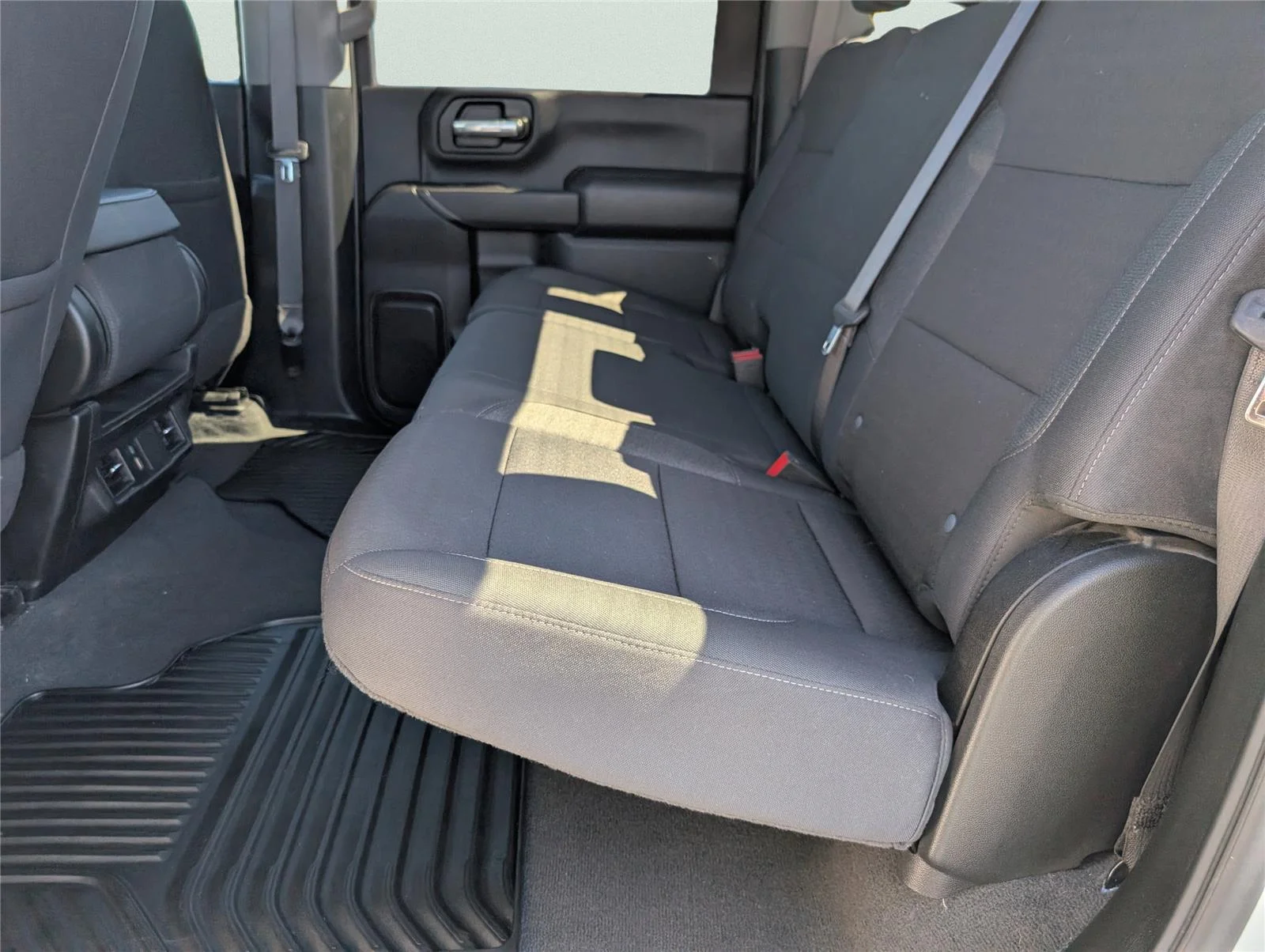 Used 2025 Summit White Chevrolet Custom image 32