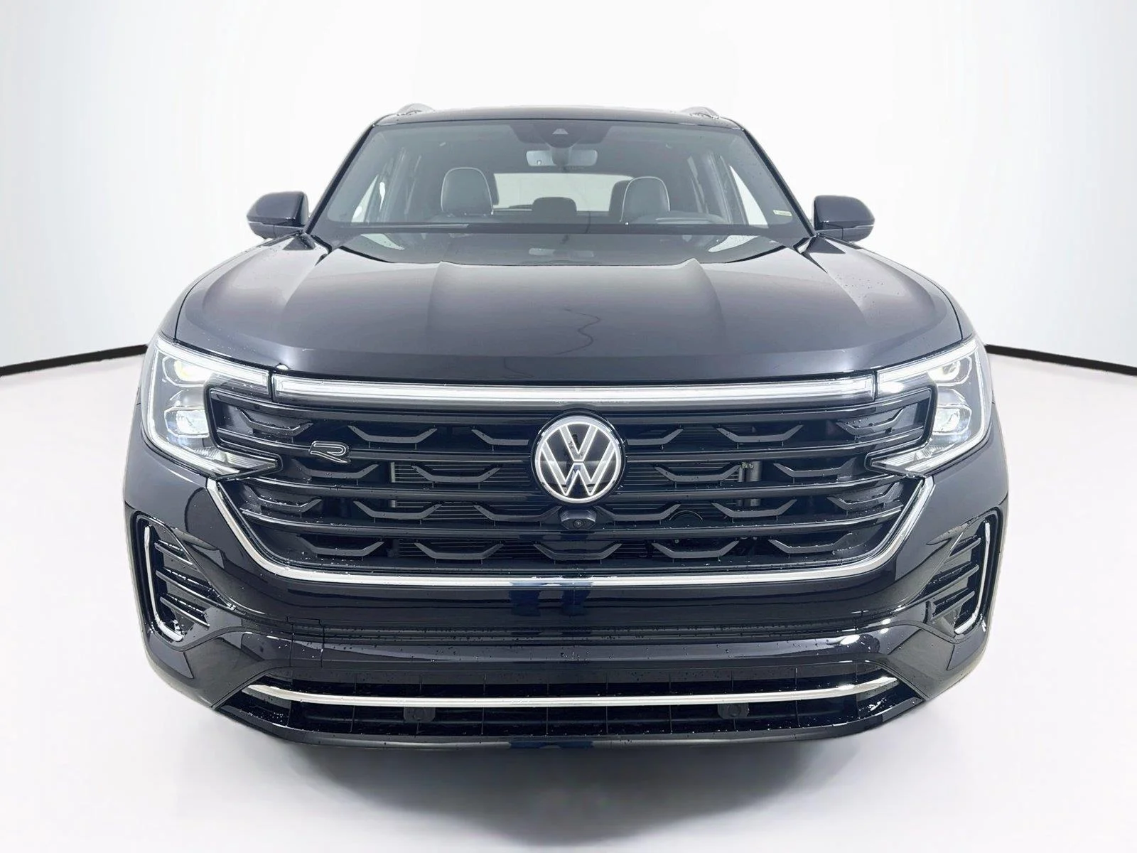New 2026 Deep Black Pearl Volkswagen 2.0T SEL Premium R-Line image 4