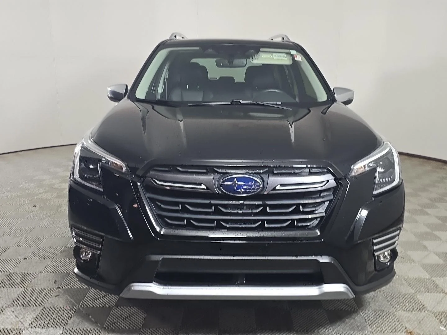Used 2022 Crystal Black Silica Subaru Touring image 22